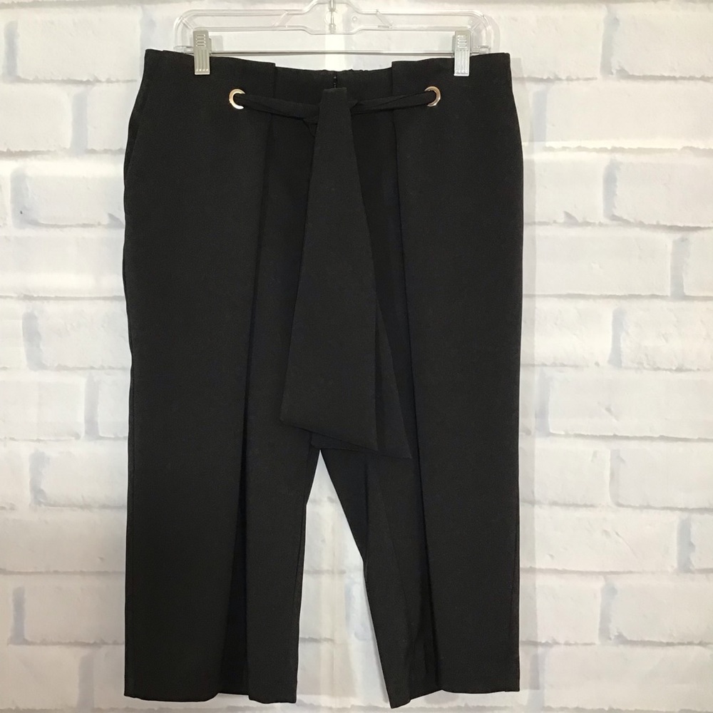 Northern Star Black Knit Culottes Sz. 2‎